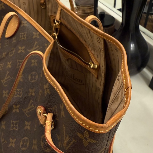 Louis Vuitton Neverfull Monogram GM - Picture 12 of 15